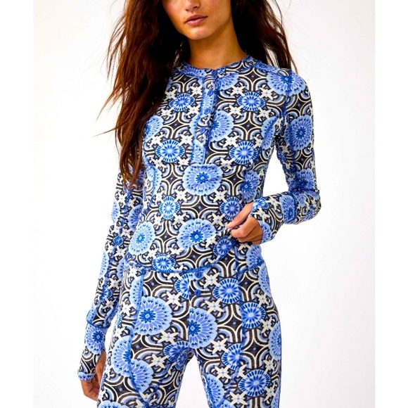 Free People- NWOT Henley Fireside Long Sleeve Base layer top in Kaleidoscope - Picture 5 of 6